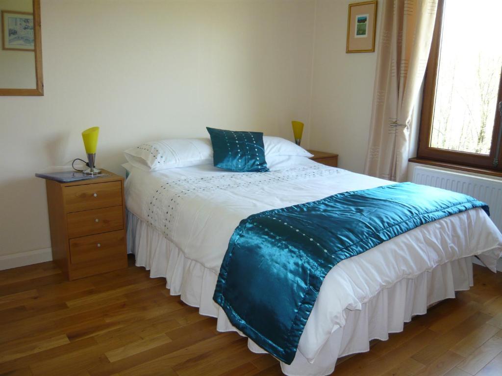 Lakeside Bed And Breakfast Payzac  Habitación foto