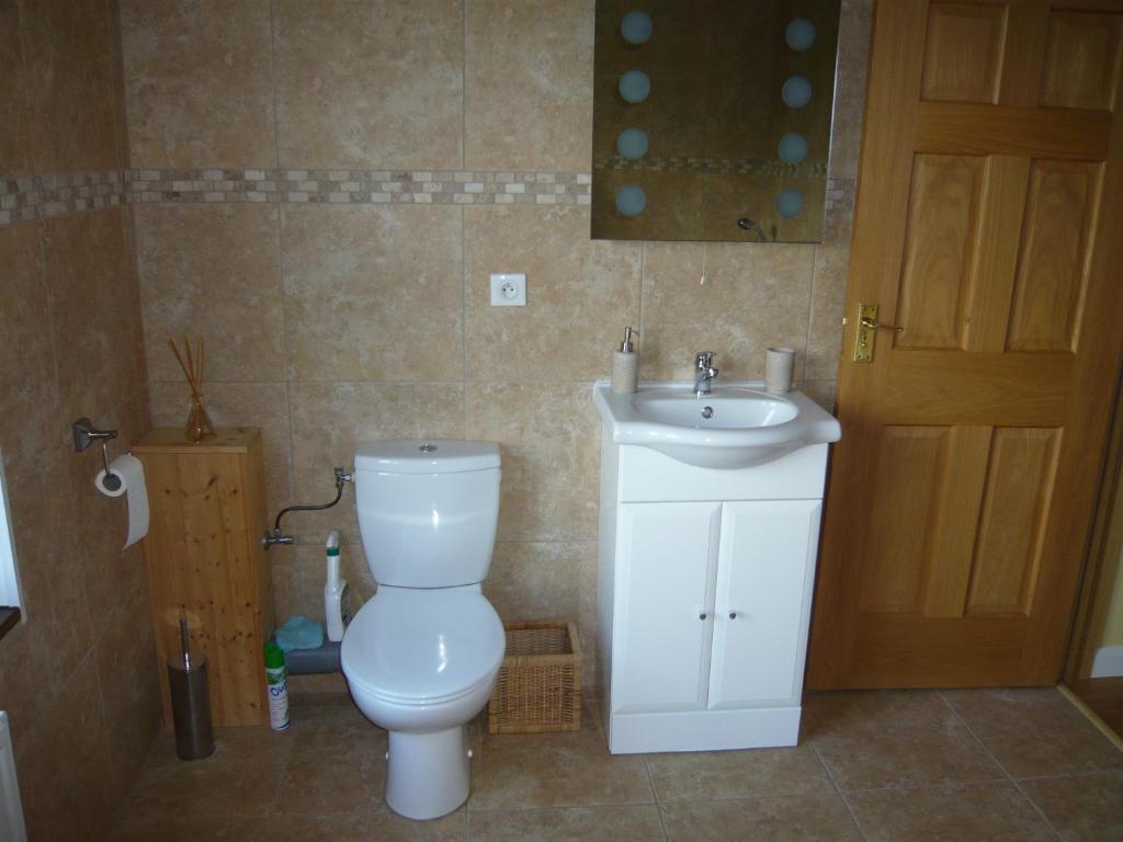 Lakeside Bed And Breakfast Payzac  Habitación foto